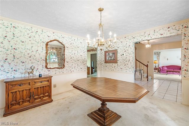 25924 Melibee Drive, Westlake, OH 44145