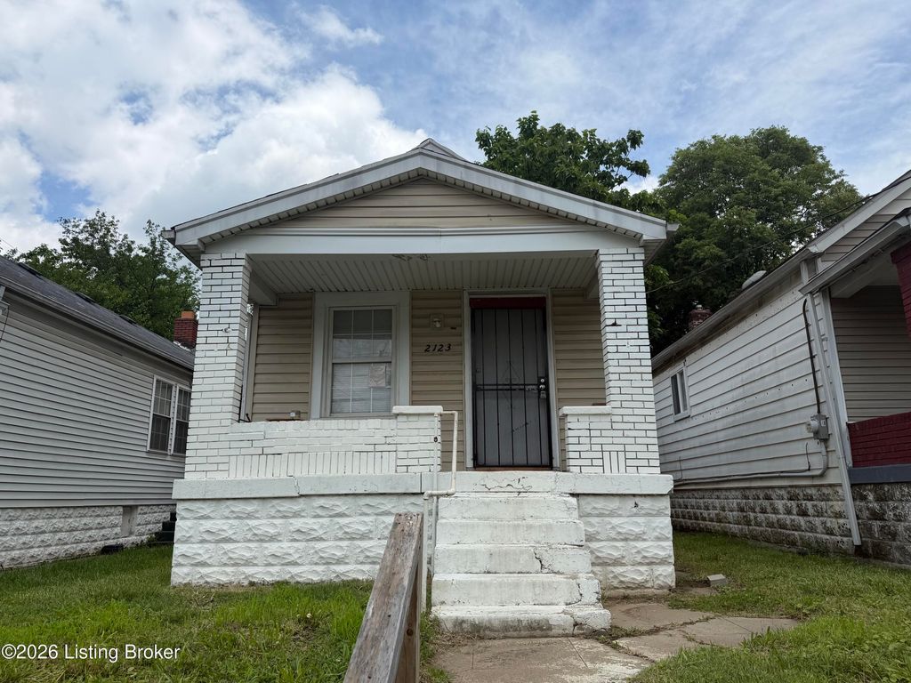 2123 Dumesnil St, Louisville, KY 40210