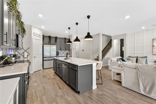 5433 LOG GROVE LANE, Orlando, FL 32829