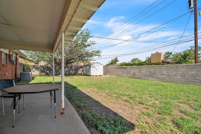 704 Boyd Ave, Midland, TX 79705