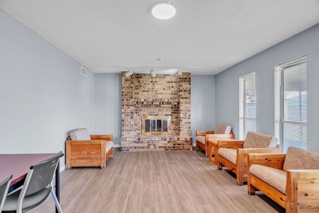 704 Boyd Ave, Midland, TX 79705