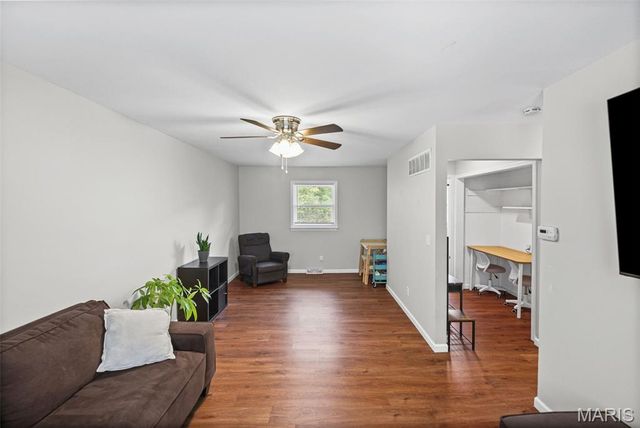 316 Locust Street, Edwardsville, IL 62025