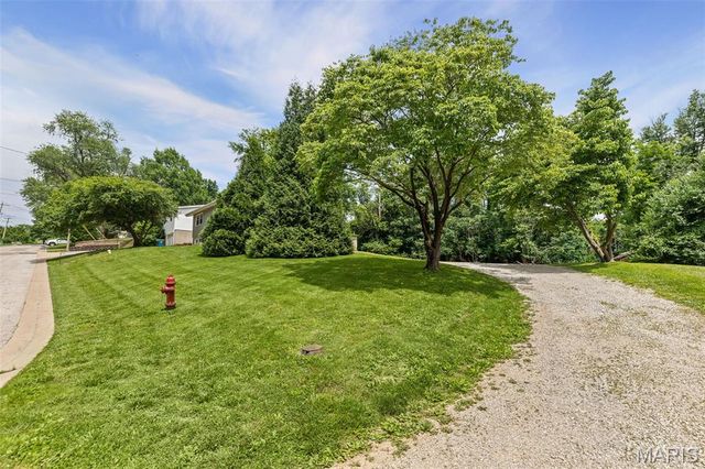 316 Locust Street, Edwardsville, IL 62025