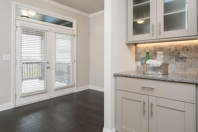 1233 Ridenour Lane, Kennesaw, GA 30152