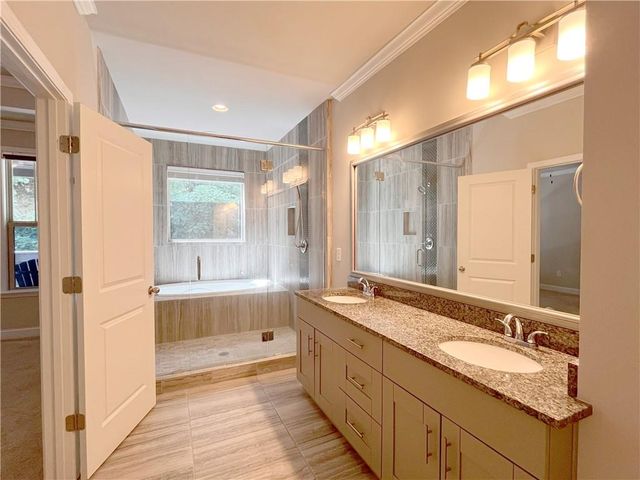 1233 Ridenour Lane, Kennesaw, GA 30152