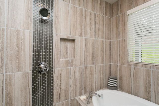 1233 Ridenour Lane, Kennesaw, GA 30152