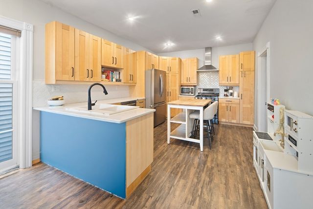 95-97 Sheridan St 2, Boston, MA 02130
