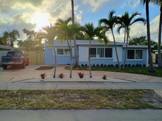 1712 N 26th Avenue, Hollywood, FL 33020