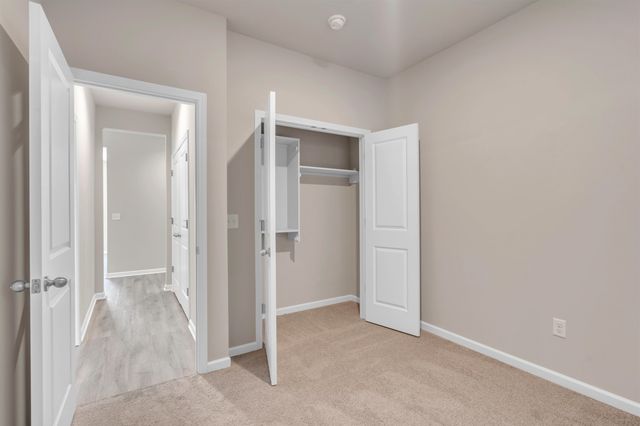 3151 E Highridge Ct, Park City, KS 67219