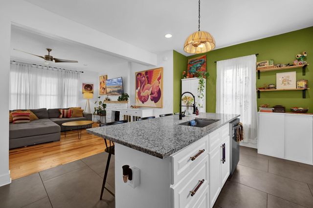 1043 E Whittier Street, Columbus, OH 43206