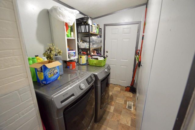 122 E Main Street, Mount Hope, WI 53816