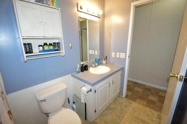 122 E Main Street, Mount Hope, WI 53816