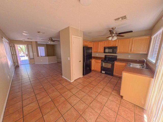 3913 N 105th Drive, Avondale, AZ 85392