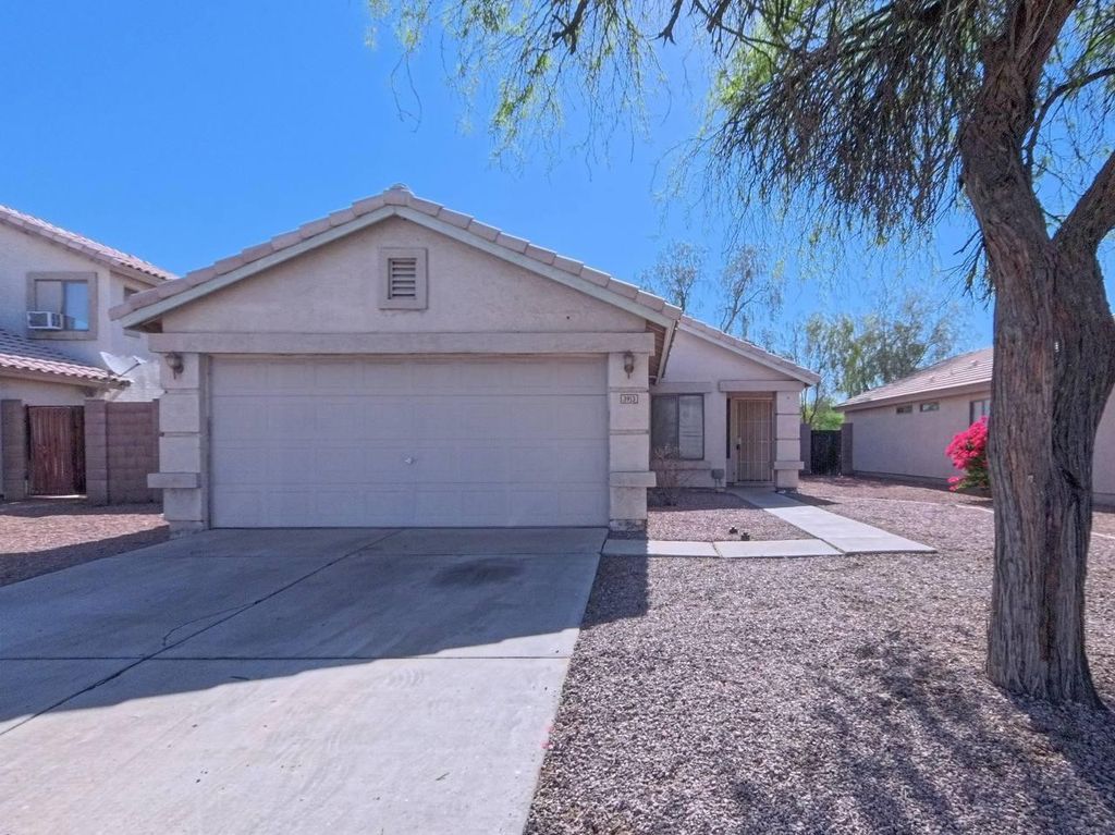 3913 N 105th Drive, Avondale, AZ 85392