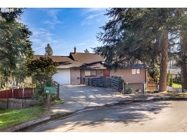 1783 GRAHAM Dr, Eugene, OR 97405