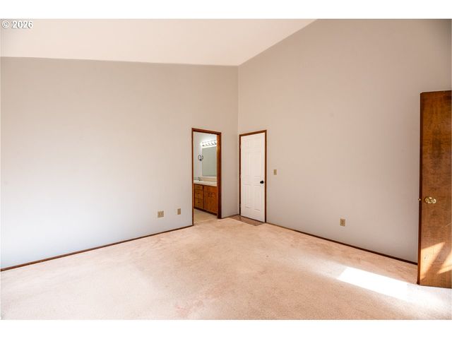 1783 GRAHAM Dr, Eugene, OR 97405