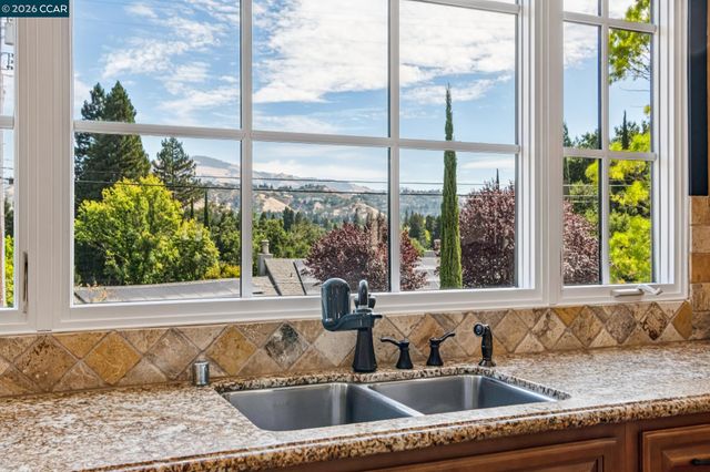 179 Vernal Dr, Alamo, CA 94507