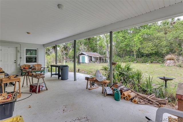 2001 NW 15th Court, Crystal River, FL 34428