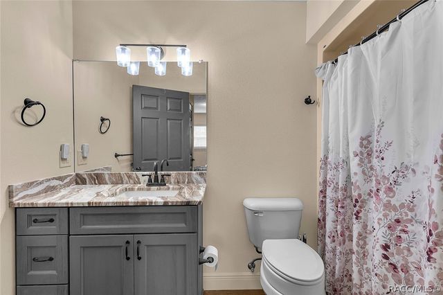 2001 NW 15th Court, Crystal River, FL 34428