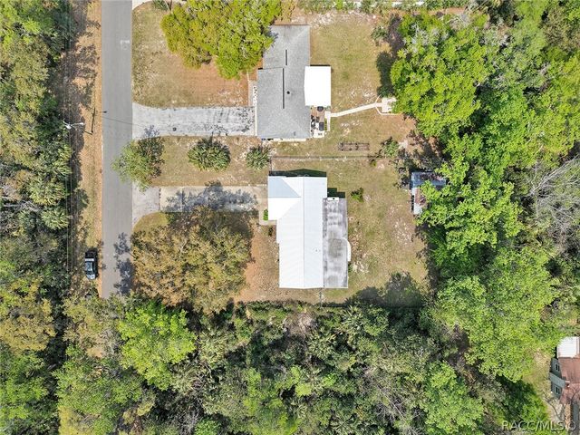 2001 NW 15th Court, Crystal River, FL 34428