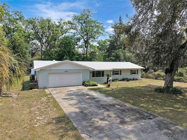 2001 NW 15th Court, Crystal River, FL 34428