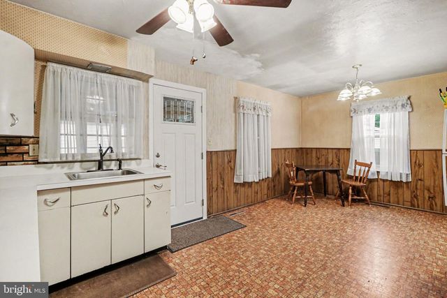 114 MAPLE DR, Mechanicsburg, PA 17050