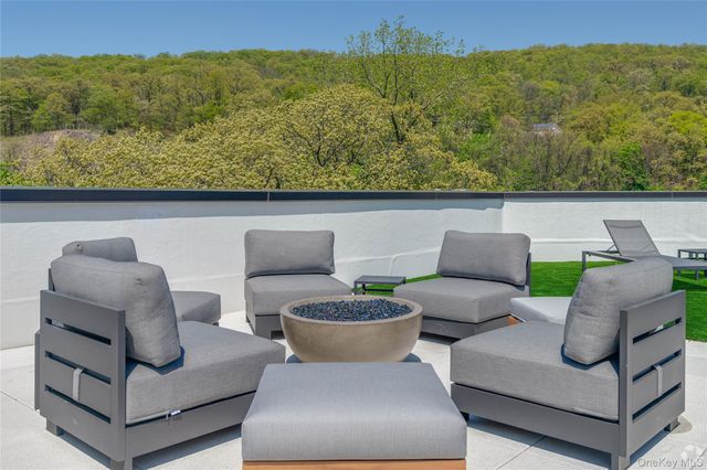 15 Washington Avenue 414, Suffern, NY 10901