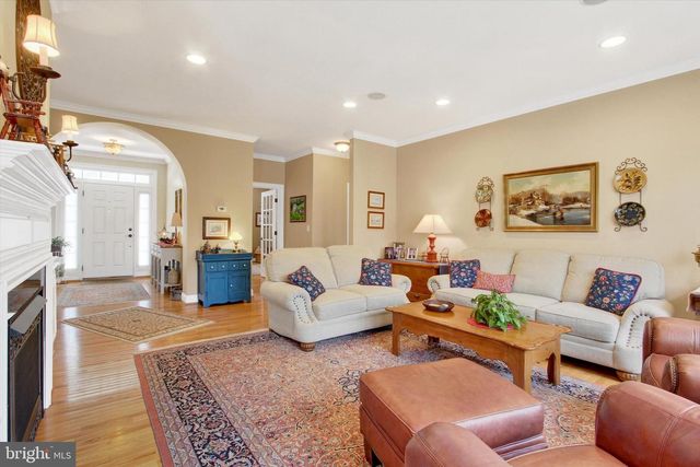 153 STAFFORD DR, Hanover, PA 17331