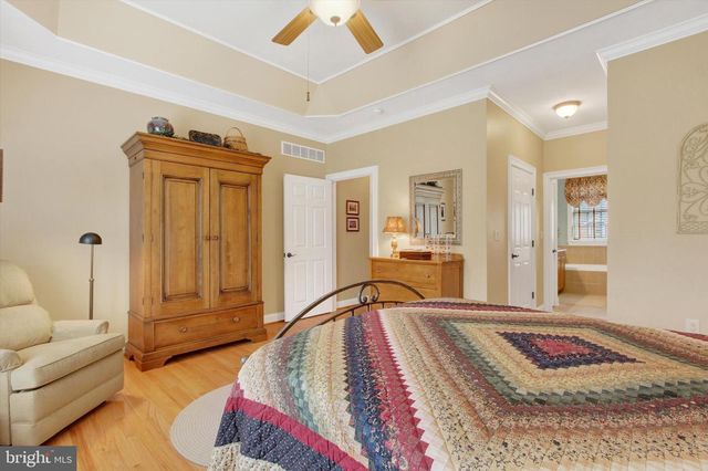 153 STAFFORD DR, Hanover, PA 17331