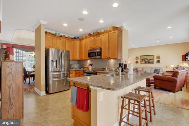 153 STAFFORD DR, Hanover, PA 17331