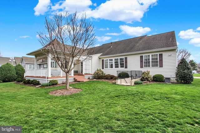 153 STAFFORD DR, Hanover, PA 17331