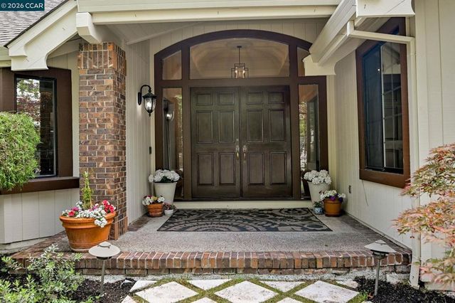85 Trish Ct, Danville, CA 94506