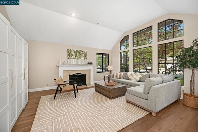 85 Trish Ct, Danville, CA 94506