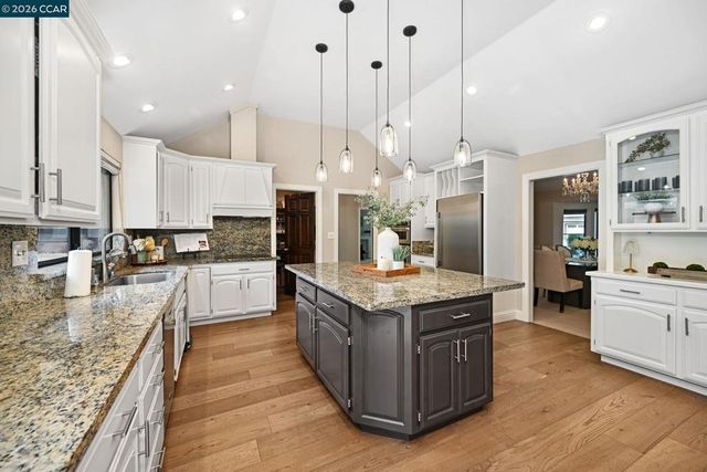 85 Trish Ct, Danville, CA 94506