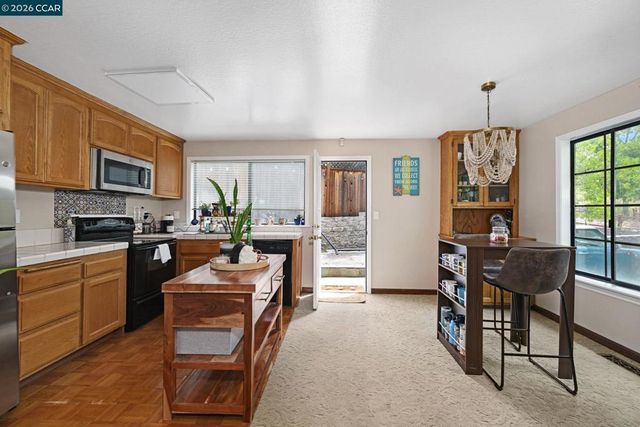 85 Trish Ct, Danville, CA 94506