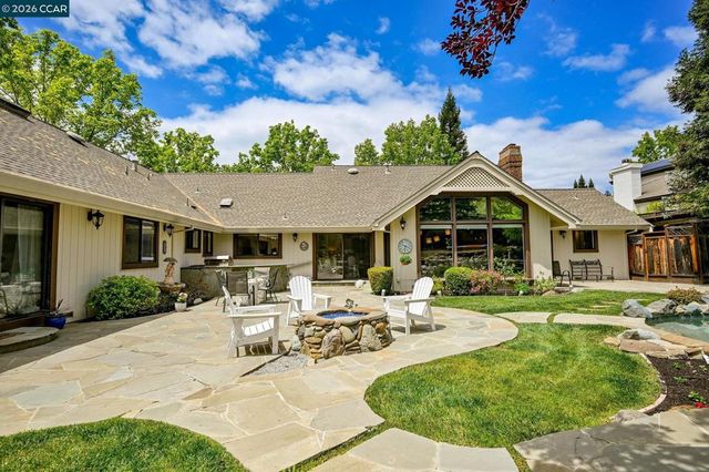 85 Trish Ct, Danville, CA 94506