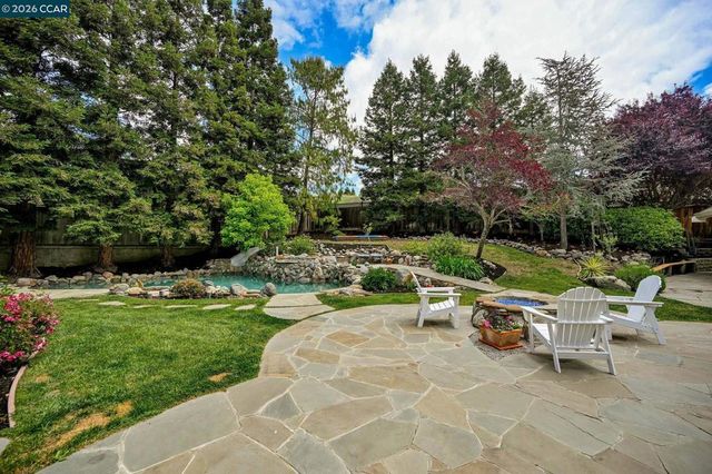 85 Trish Ct, Danville, CA 94506