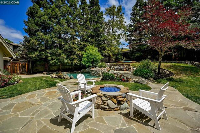 85 Trish Ct, Danville, CA 94506