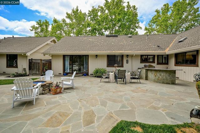 85 Trish Ct, Danville, CA 94506