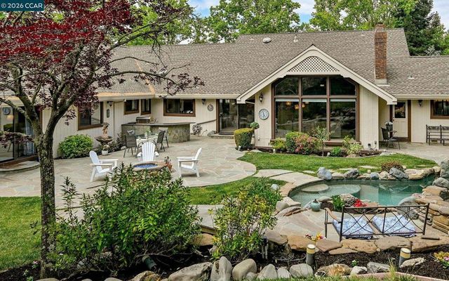 85 Trish Ct, Danville, CA 94506