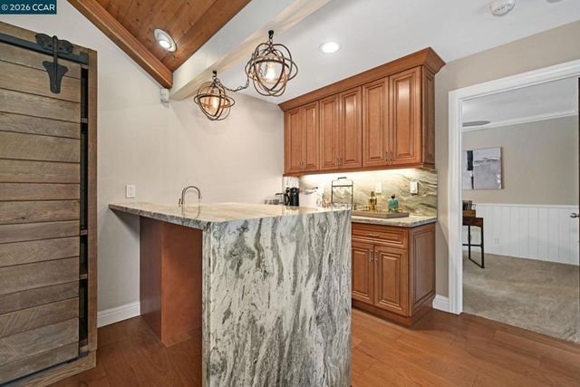 85 Trish Ct, Danville, CA 94506