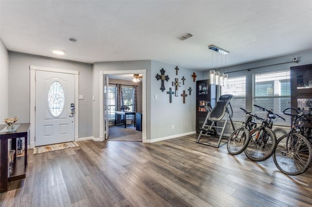 417 Niagara Falls Drive, Anna, TX 75409