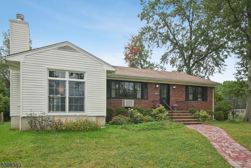 519 Third Ave, Garwood Boro, NJ 07027
