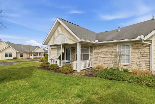 677 Villa Dr, Ontario, OH 44906