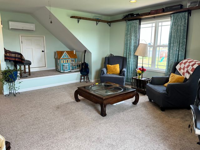 985 Richland Farms Dr, Manchester, TN 37355