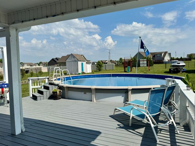 985 Richland Farms Dr, Manchester, TN 37355