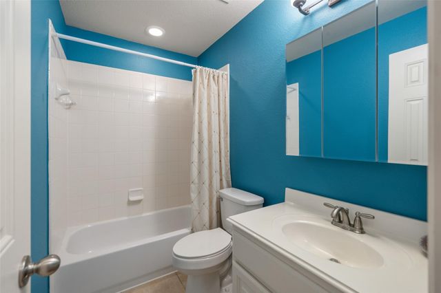 12207 Grand Arches Lane, Humble, TX 77346