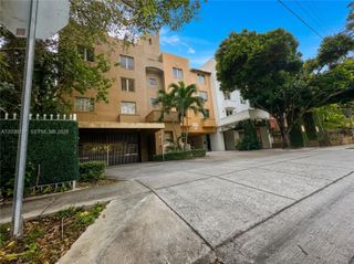 2630 SW 28th Street 44, Miami, FL 33133