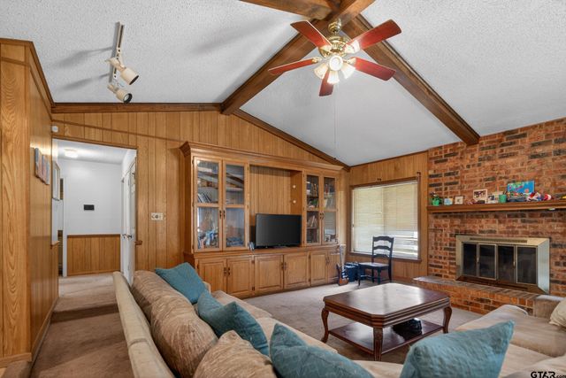 2884 Airways Dr, Tyler, TX 75704