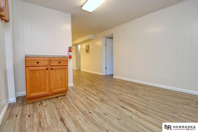 2519 S 54th Street, Lincoln, NE 68506